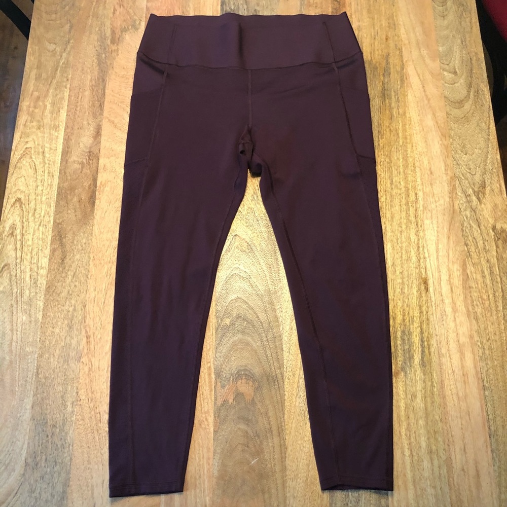 Gap Sculpt Compression 3/4 Length Leggings—Size XL